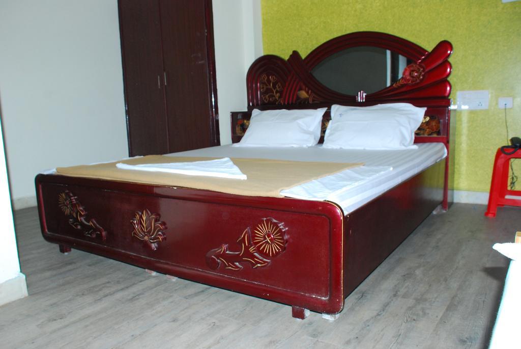 Hôtel Jayalakshmi Residency à Tirupati Chambre photo