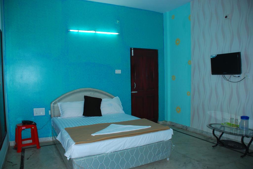 Hôtel Jayalakshmi Residency à Tirupati Chambre photo