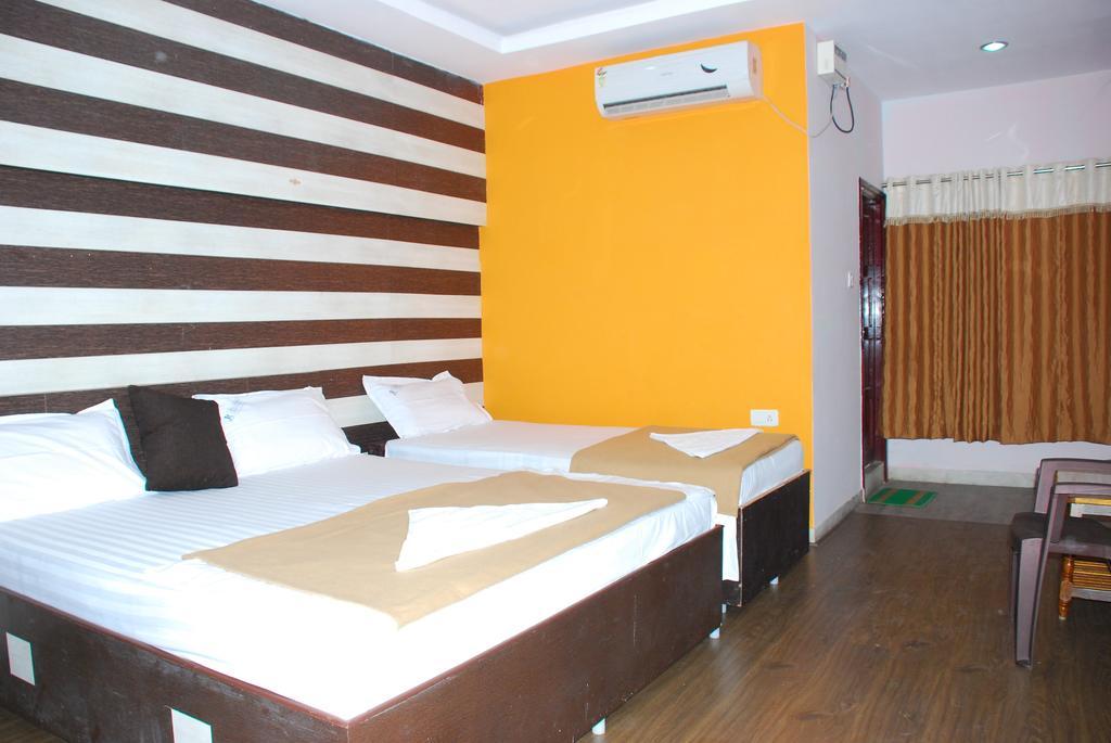 Hôtel Jayalakshmi Residency à Tirupati Chambre photo